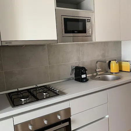 Comfort Plaza Appartement *