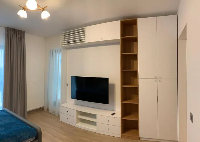 Comfort Plaza *